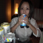 ＜JK＞ 制服のままお風呂で足コキ！潮吹きもエグい女の子！ 『高画質』