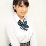 ＜JK＞ 寝ている女子校生の妹にイタズラしていたら逆に生ハメを求められて、もう発射しそうなのにカニばさみでロックされて逃げられずそのまま中出し！ 今井まい 『高画質』