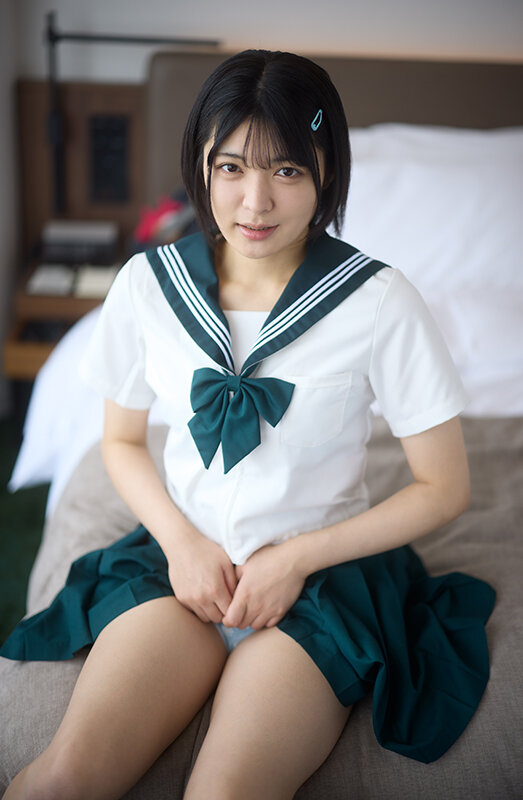 ＜JK＞ 「先生？愛してるなら私のこと孕ませて」教え子に中出し妊娠を迫...