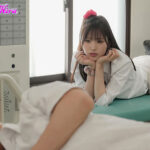 ＜JK＞ 幼なじみの生意気ギャルと保健室のベッドで偶然隣になり、学校サボって一日中精子枯れるまでヤリまくり！ 新井リマ 『高画質』