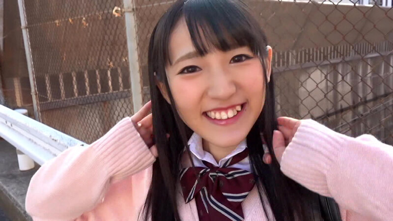 ＜JK＞ あどけない笑顔の幼い制服女子の淫乱な姿！ 『高画質』