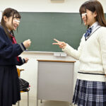 ＜JK＞ 制服女子○校生限定！学校対抗中出し野球拳！2 勝てば100万円！負ければいきなりデカチン即ハメ！素人女子○校生のうぶオマ○コに同級生男子の目の前で何度イってもやめない追撃ピストンで抜かずの連続中出し！やよいVSみゆ 『高画質』