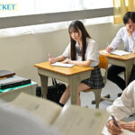 ＜JK＞ 仕事終わり制服リフレを呼んだら自分の教え子が…。 お互い弱みを握った教師と生徒の背徳的でイケナイ関係 佐々木さき 『高画質』