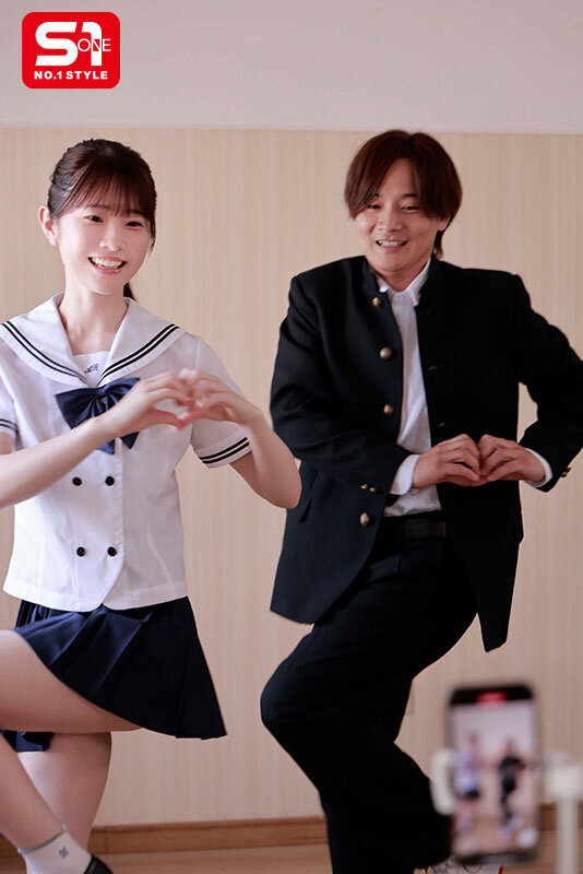 ＜JK＞ 人気学生カップルインフルエンサーがSNSでバズりたくて迷い込...