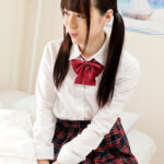 ＜JK＞ 寝ている女子校生の妹にイタズラしていたら逆に生ハメを求められて、もう発射しそうなのにカニばさみでロックされて逃げられずそのまま中出し！ 上川星空 『高画質』