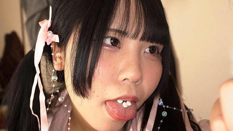 ＜JK＞ 【アヘ顔ぶっ壊れ】強●クスリ漬け トー横地雷系女子を拉致って...