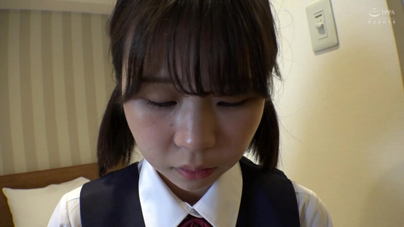 ＜JK＞ よだれダラダラ！幼いおさげの制服女子 『高画質』