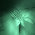 ＜JK＞ 寝ているところに乱入！！友達の横でえっちしちゃうスケベなスレンダー女子！ 『高画質』