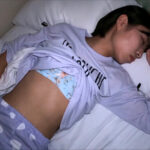 ＜JK＞ 無防備に寝ているショートカット女子と首絞めハメ撮り！ 『高画質』