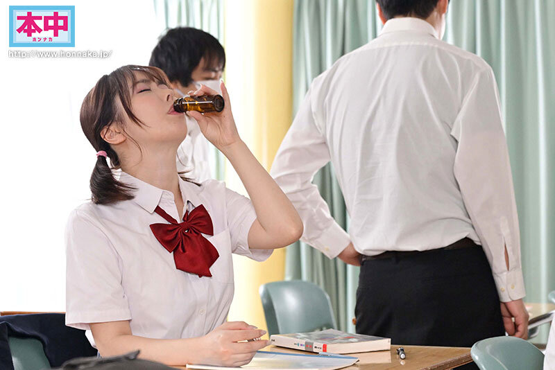 ＜JK＞ ふたなりマラチラJ系 ち○ぽが生えた途端、性欲過多で勃起デカ...