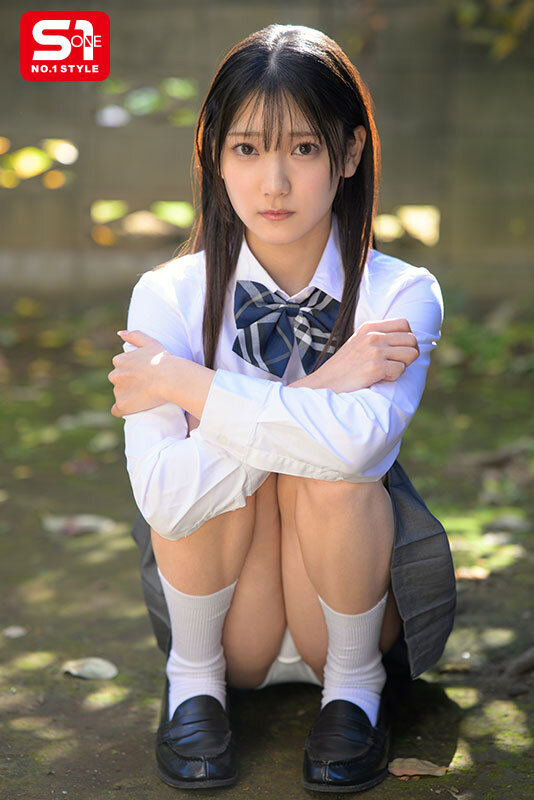 ＜JK＞ 無口な連れ子をしつこく舐め犯したらよく喘ぎ鳴くようになりまし...