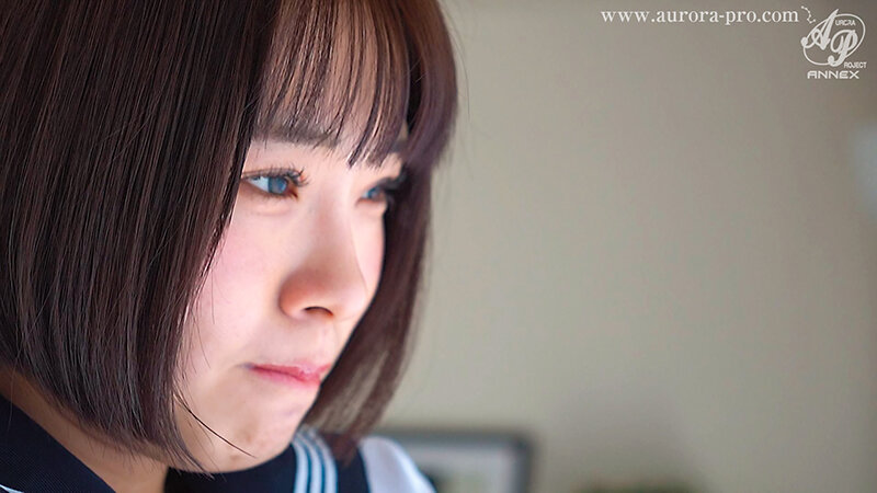 ＜JK＞ 露出願望に憑りつかれた女学生 オマ●コを見られる…と思うほど...