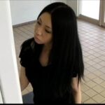 ＜JK＞ 自動販売機しゃがみぱんちら 『高画質』