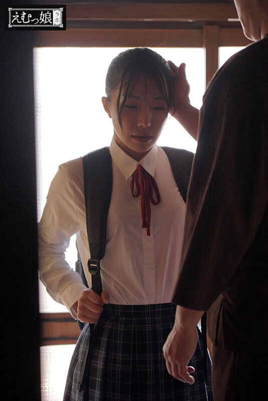 ＜JK＞ 迷い込んだ未成熟。最狂服従イラマチオ すず。 音無鈴 『高画...
