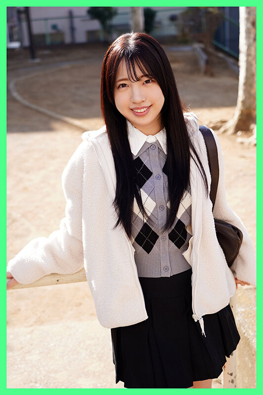 ＜JK＞ 濃すぎるマン毛が悩みです。「脱毛したい」と悩むJ系に剛毛の素...