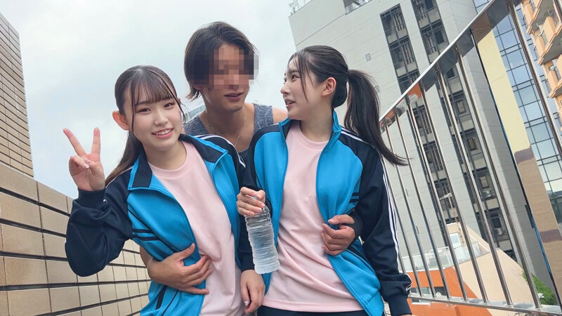 ＜JK＞ 部活女子と即ハメ青春SEX！汗だくになった練習着のまま中出し...