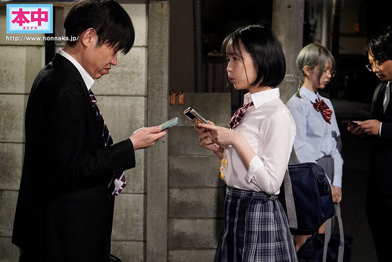 ＜JK＞ 家出少女を拾って、ワンルーム合法共同生活ノーハンド中出しSE...
